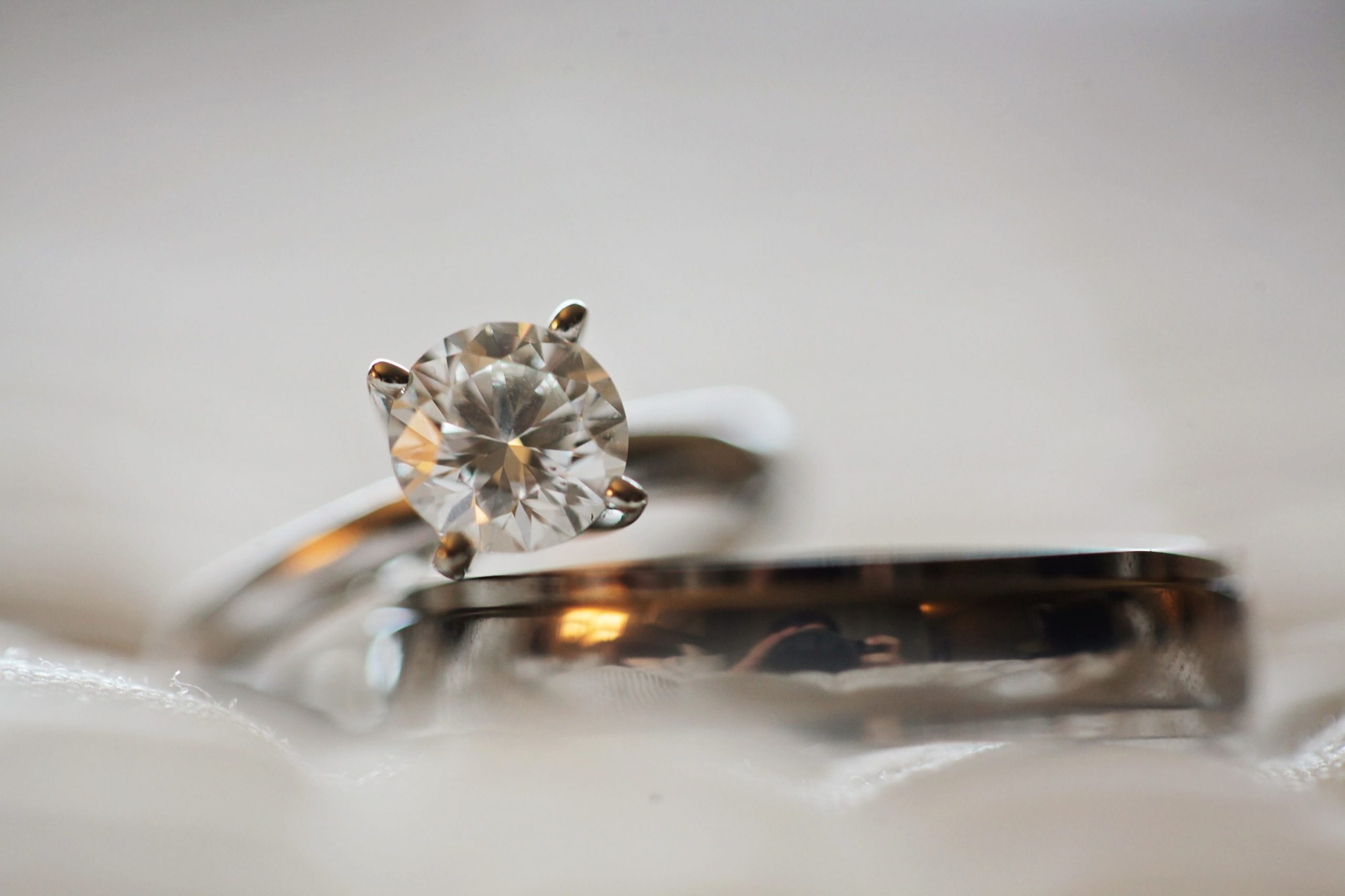 DIAMANTE NATURALE o SINTETICO – un test rapido per l’identificazione (SDS II)