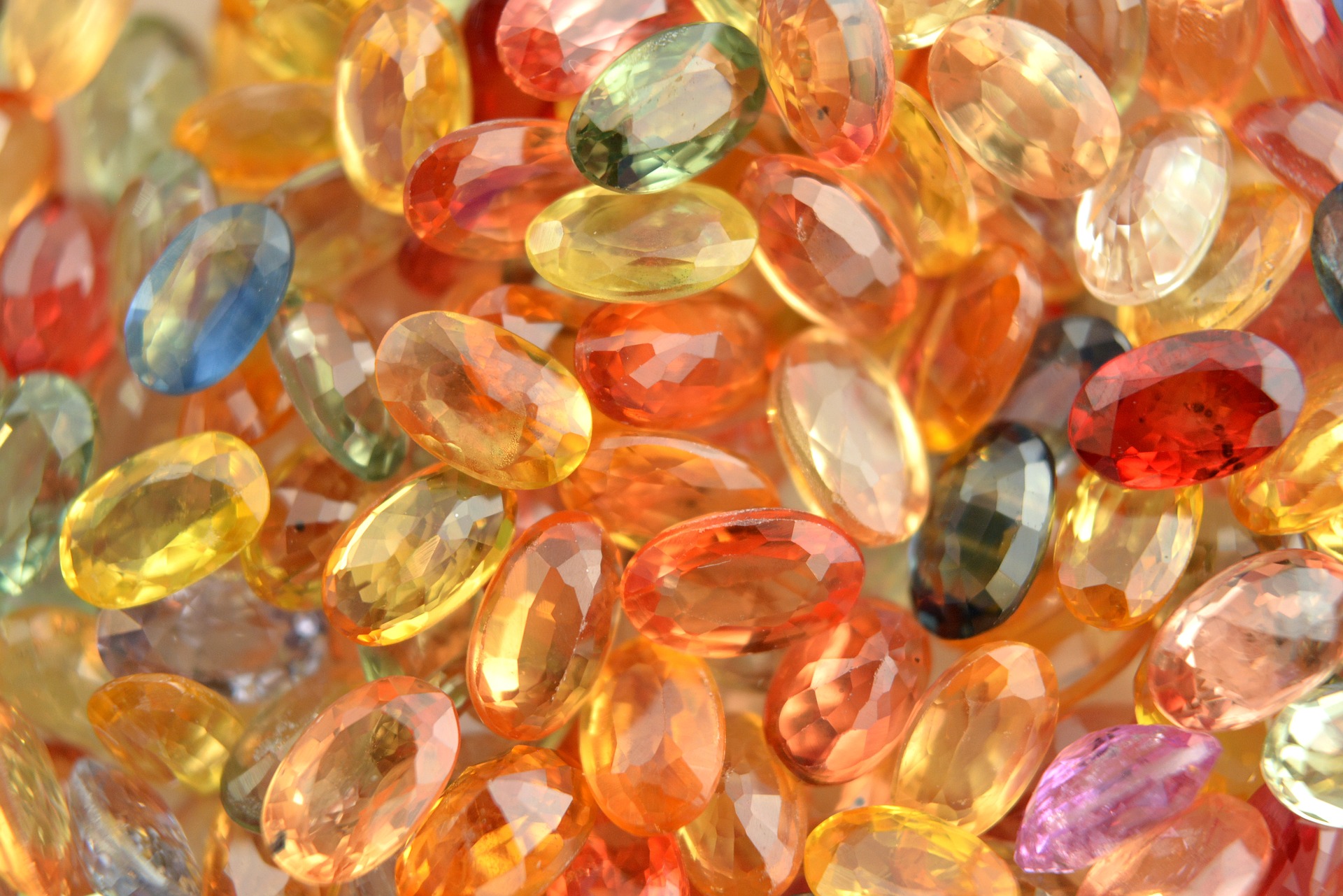 The Birthstones – le PIETRE PORTAFORTUNA